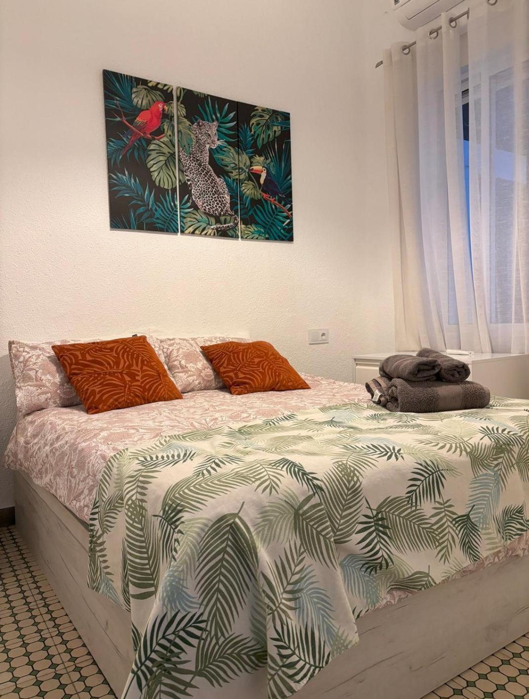 Beautiful Appartment In The Heart Of Alicante Zewnętrze zdjęcie
