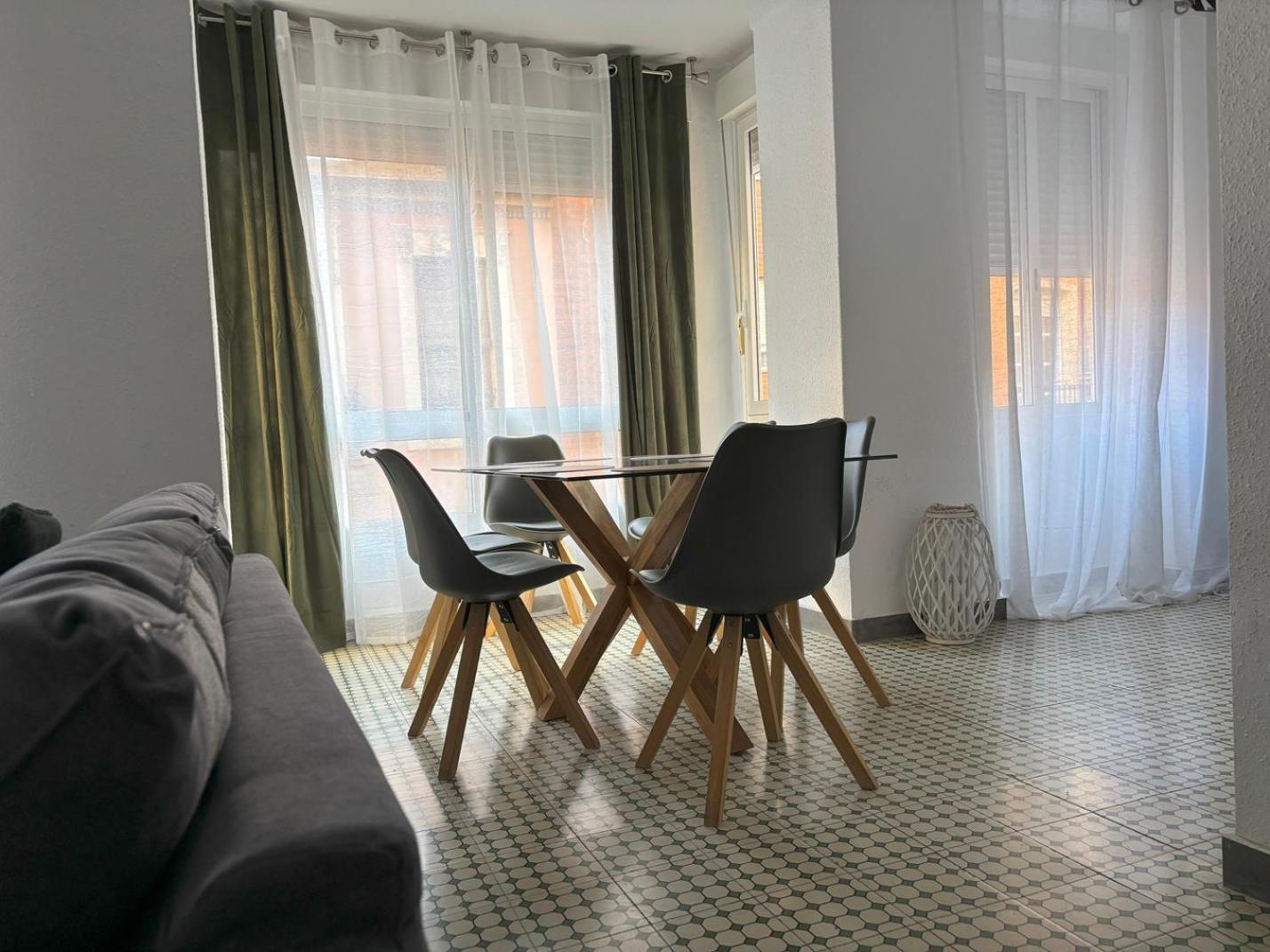 Beautiful Appartment In The Heart Of Alicante Zewnętrze zdjęcie